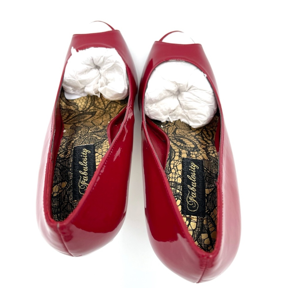 Red Stilettos - Picture 6 of 8